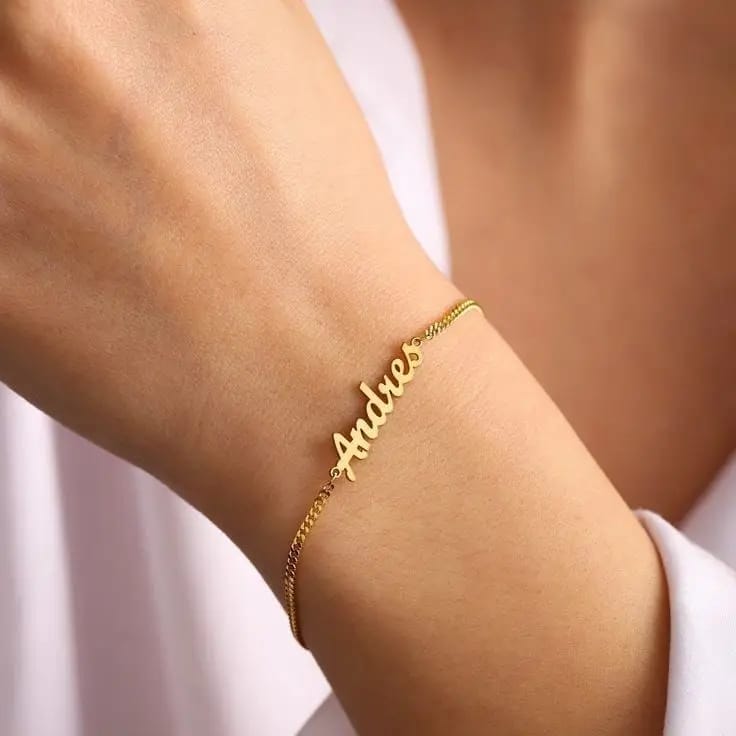 Personalized Gold Name Bracelet