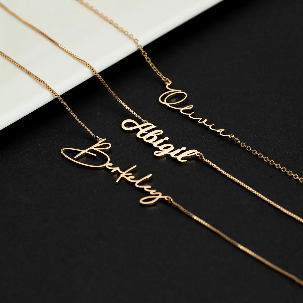 Personalized Gold Name Necklace